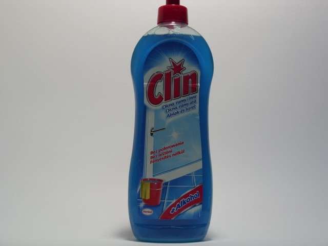 Clin na okna a rámy 750 ml Clin na okna a rámy 750 ml