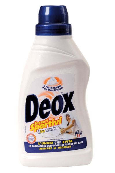 Deox Sport prací prostředek na sportovní oblečení 750 ml Deox Sport prací prostředek na sportovní oblečení 750 ml